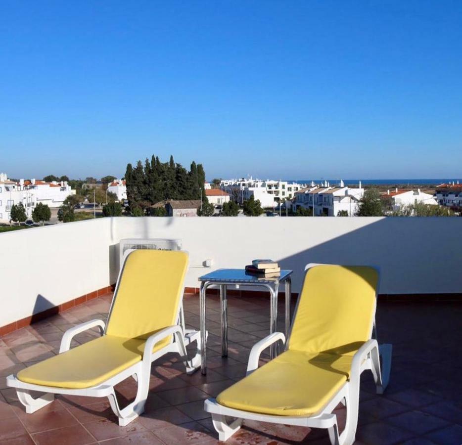 Central Apartment-Terrace And Pool 卡巴纳斯·德·塔维拉 外观 照片